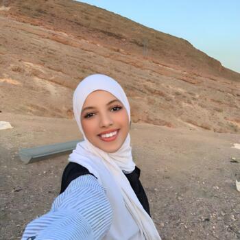 Babysitter Salé: Heba