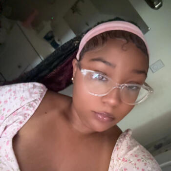 Babysitter in Dauphin: Zyaniya
