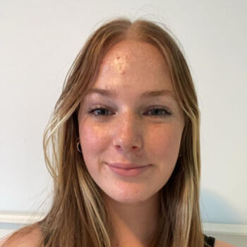 Babysitter in Sydney: Emma