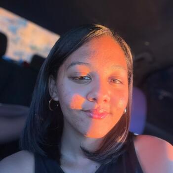 Babysitter in Cape Town: Lershay