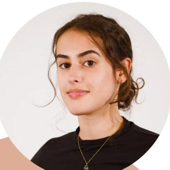 Babysitter in Couëron: Souad