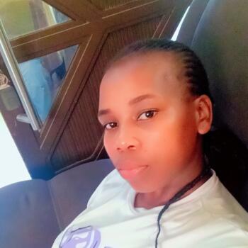 Nanny job in Benoni: babysitting job Thulile