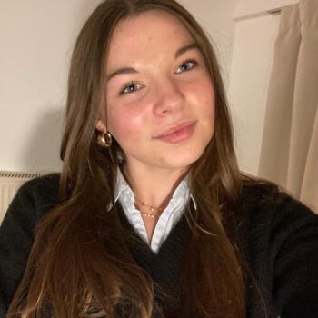 Babysitter in Poitiers: Juliette