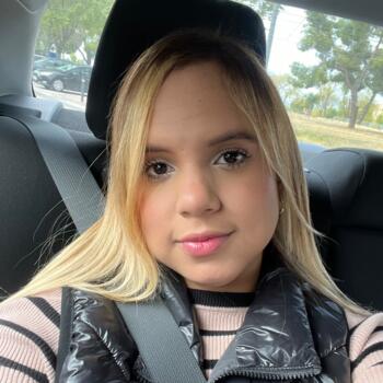 Babysitter in Madrid: Anabella