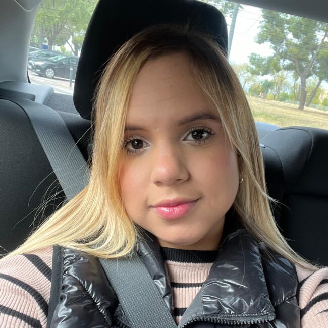 Babysitter in Madrid: Anabella