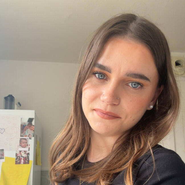 Babysitter in Margny-lès-Compiègne: Maelie