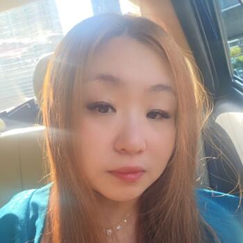 Babysitter in Singapore Island: Sharon