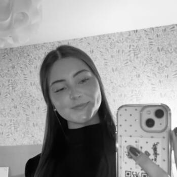 Canguro en Entrambasaguas (Provincia de Cantabria): Gabriela