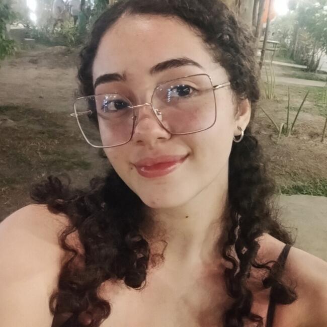 Babá em Itajaí: Gisele