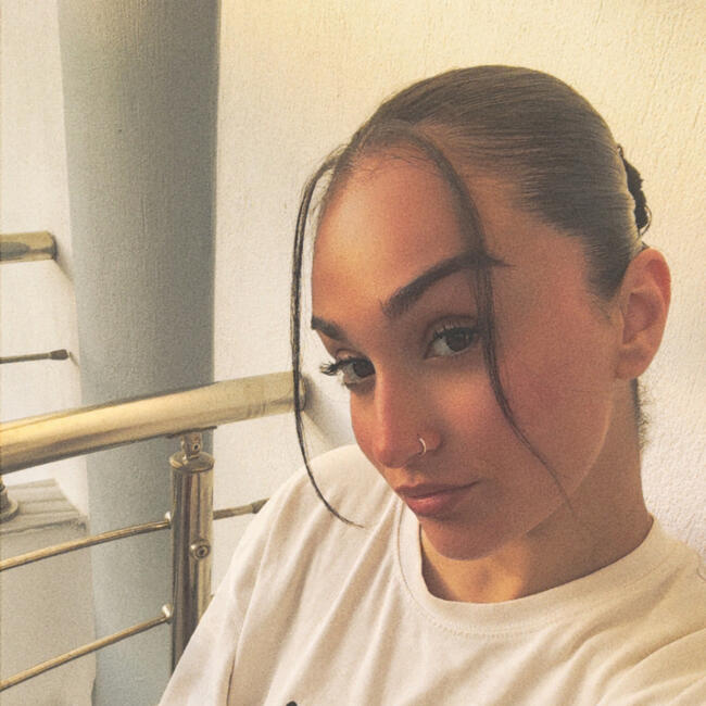 Babysitter στην περιοχή Κατσικάς: ΠΑΝΑΓΙΩΤΑ