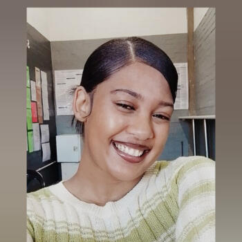 Babysitter Jeffreys Bay: Alvirn