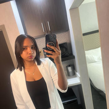 Babysitter in Providence: Lisauri