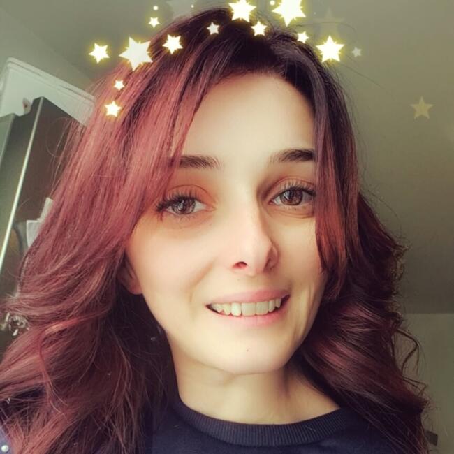 Babysitter in Évreux: Elodie