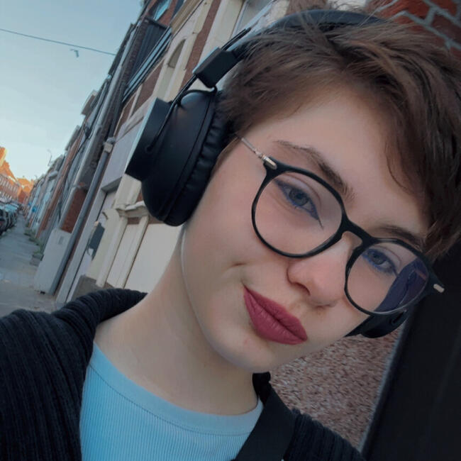 Babysitter in Tubize: Lizéa