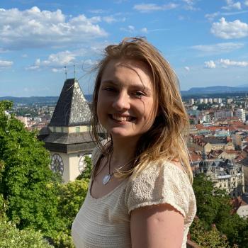 Babysitter in Graz: Dženita