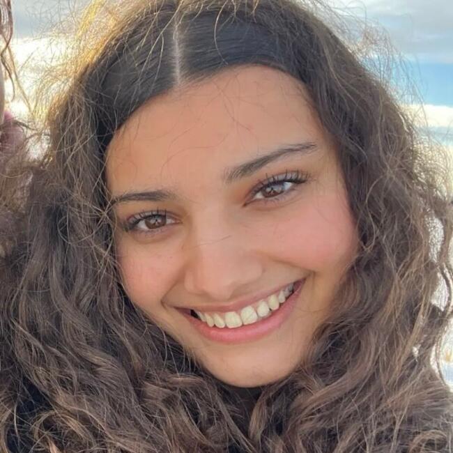 Babysitter in Pibrac: Lola