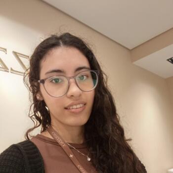 Babysitter Blumenau: Isabely