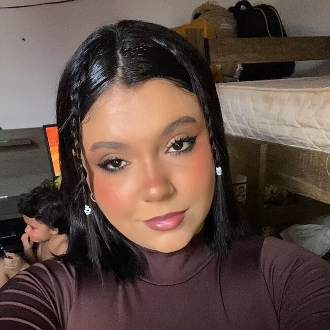 Babysitter in Morro Agudo: Lavinia