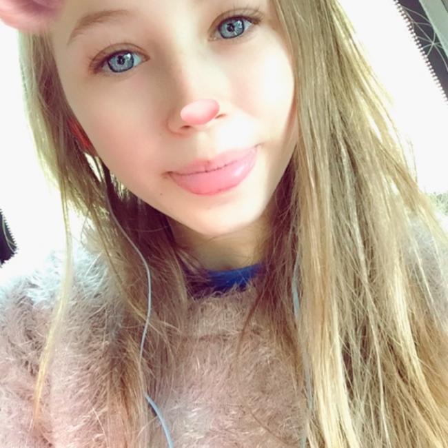 Babysitter in Cires-lès-Mello: Laure