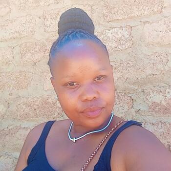 Babysitter in Hammanskraal: Rosinah