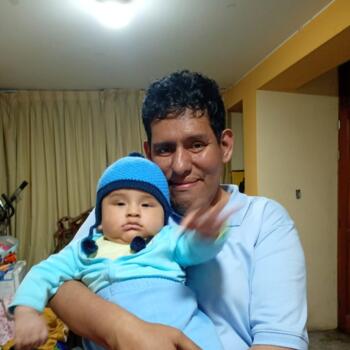 Babysitting job in Ate: babysitting job Alfredo