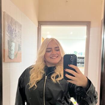 Babysitter in Parede: Kemily Cristina Rocha ribeiro