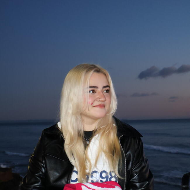 Babysitter in Parede: Kemily Cristina Rocha ribeiro