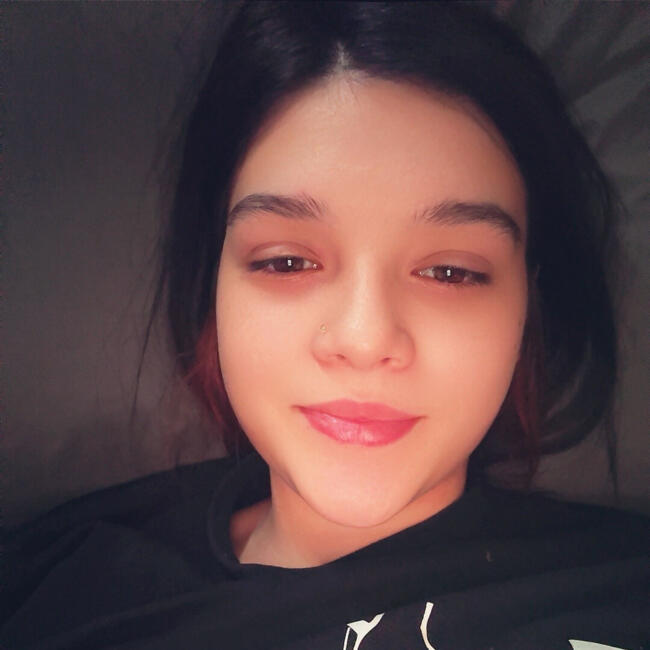 Babysitter in Fresno: Brenda