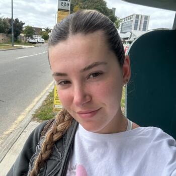 Babysitter Perth: Chloe