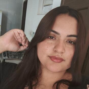 Babysitter Londrina: Beatriz