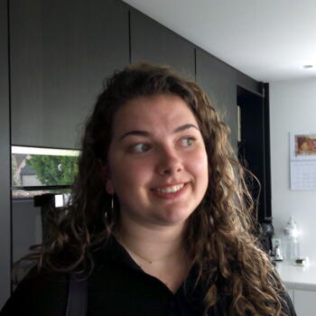 Babysitter Berlare: Axelle