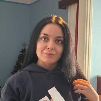 Babysitter in Aigáleo: Λαμπρινή