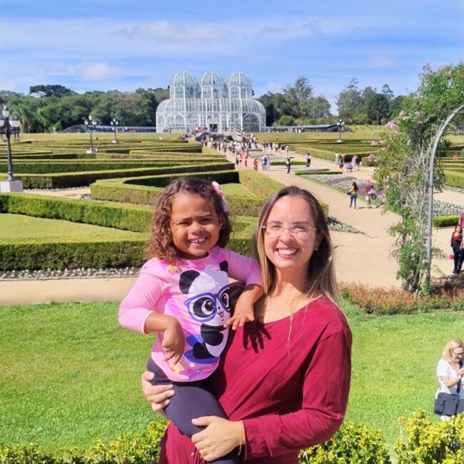 Babysitting job in Curitiba: Andrea