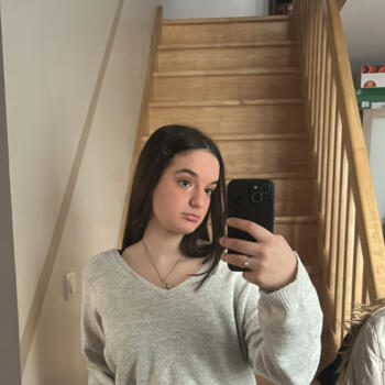 Babysitter in Dijon: Clarysse