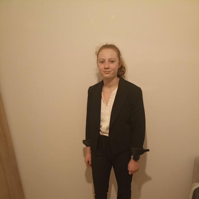 Babysitter in Léognan: Agathe