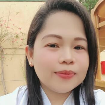 Babysitter in Jeddah: Lucia