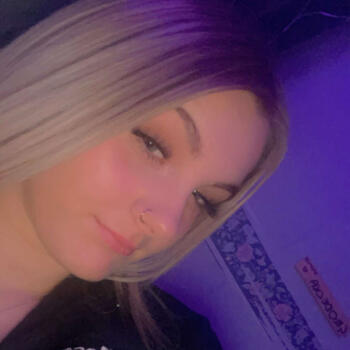 Babysitter Luton: Oliwia