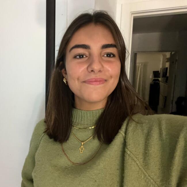 Babysitter in Cascais: Rita