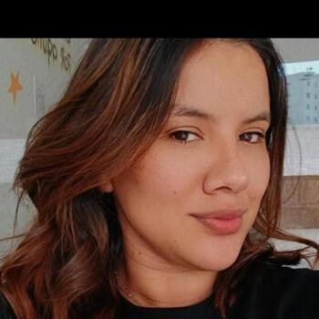 Babysitter in Brasília: Bianca