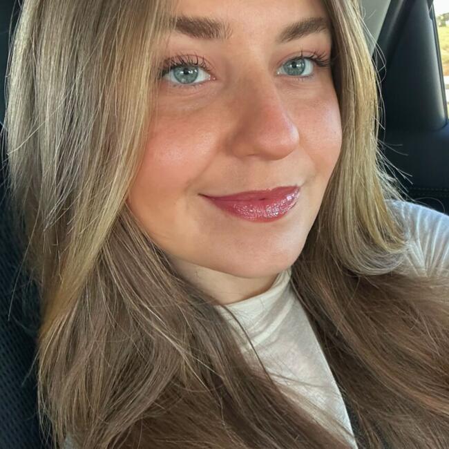 Babysitter in Sydney: Alba