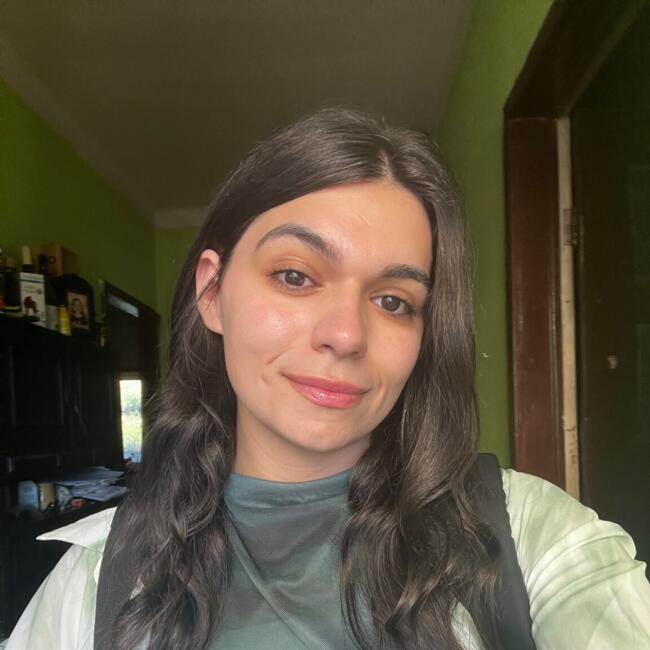 Babysitter em Coimbra: Júlia