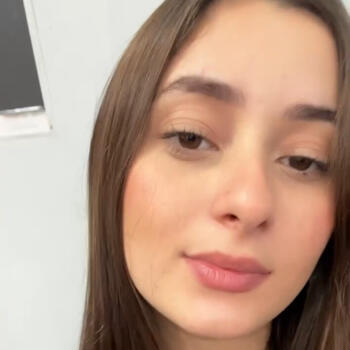 Babá em Caragua: Fernanda