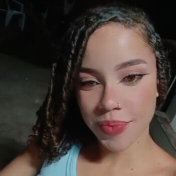 Babysitter Brasília: Vitoria