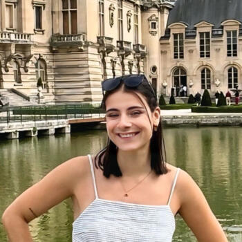 Baby-sitter Margency: Florence