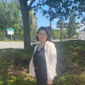 Babysitter Ornex: Justine