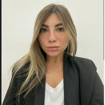 Babysitter in San Giorgio a Cremano: Arianna