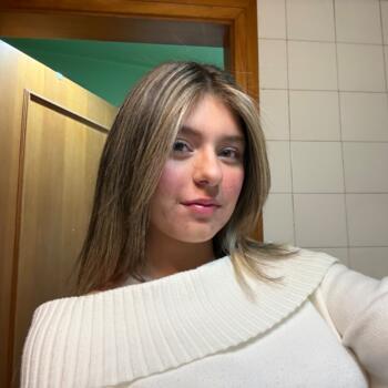 Babysitter em Faro: Leonor