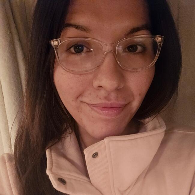 Babysitter in Coachella: Emily