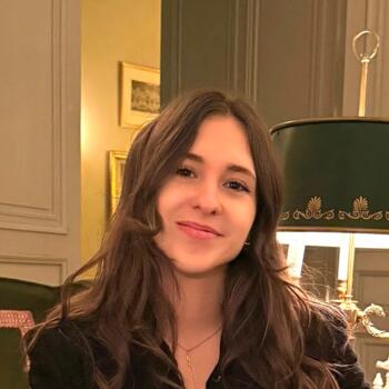 Babysitter in Saint-Germain-de-la-Grange: Mahault