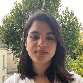 Babysitter in Nantes: Ines